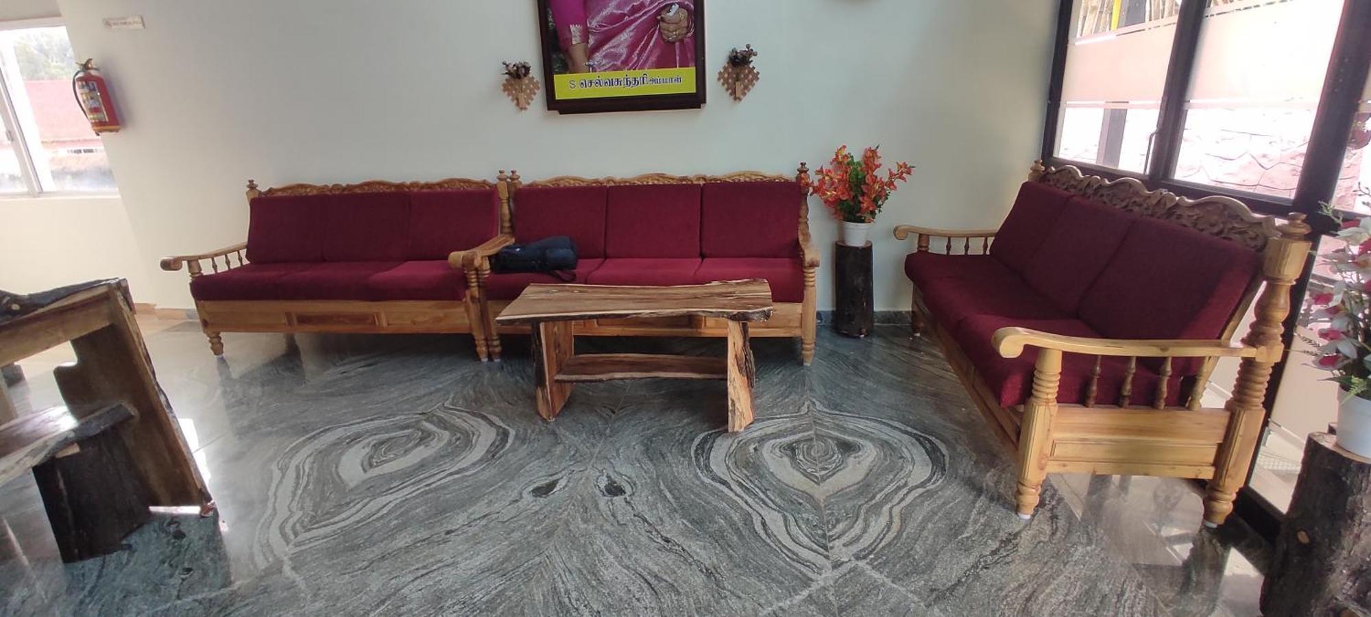 Vetrivel International By Brown Tree Resorts Kodaikanal Exterior foto