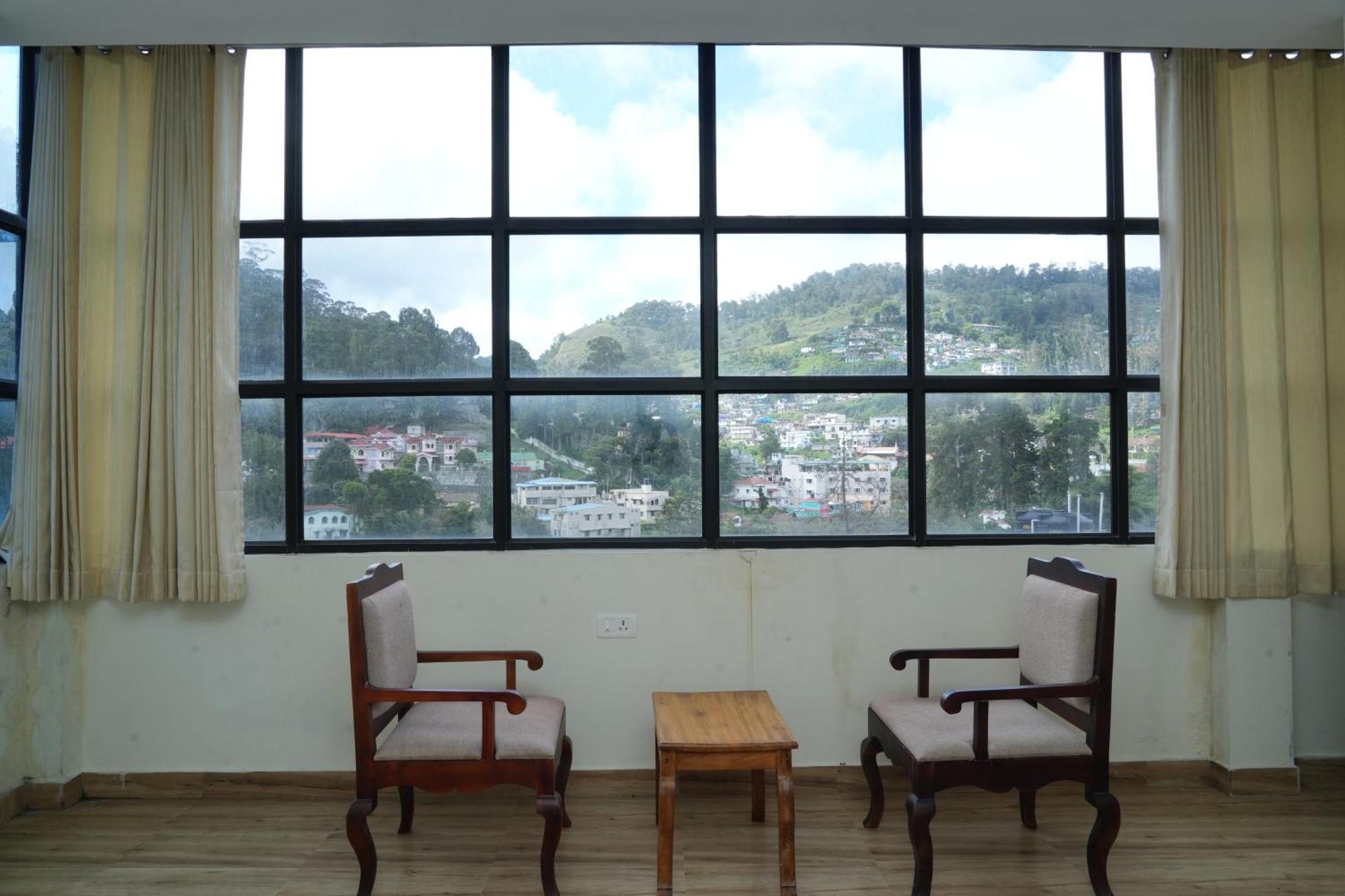 Vetrivel International By Brown Tree Resorts Kodaikanal Exterior foto