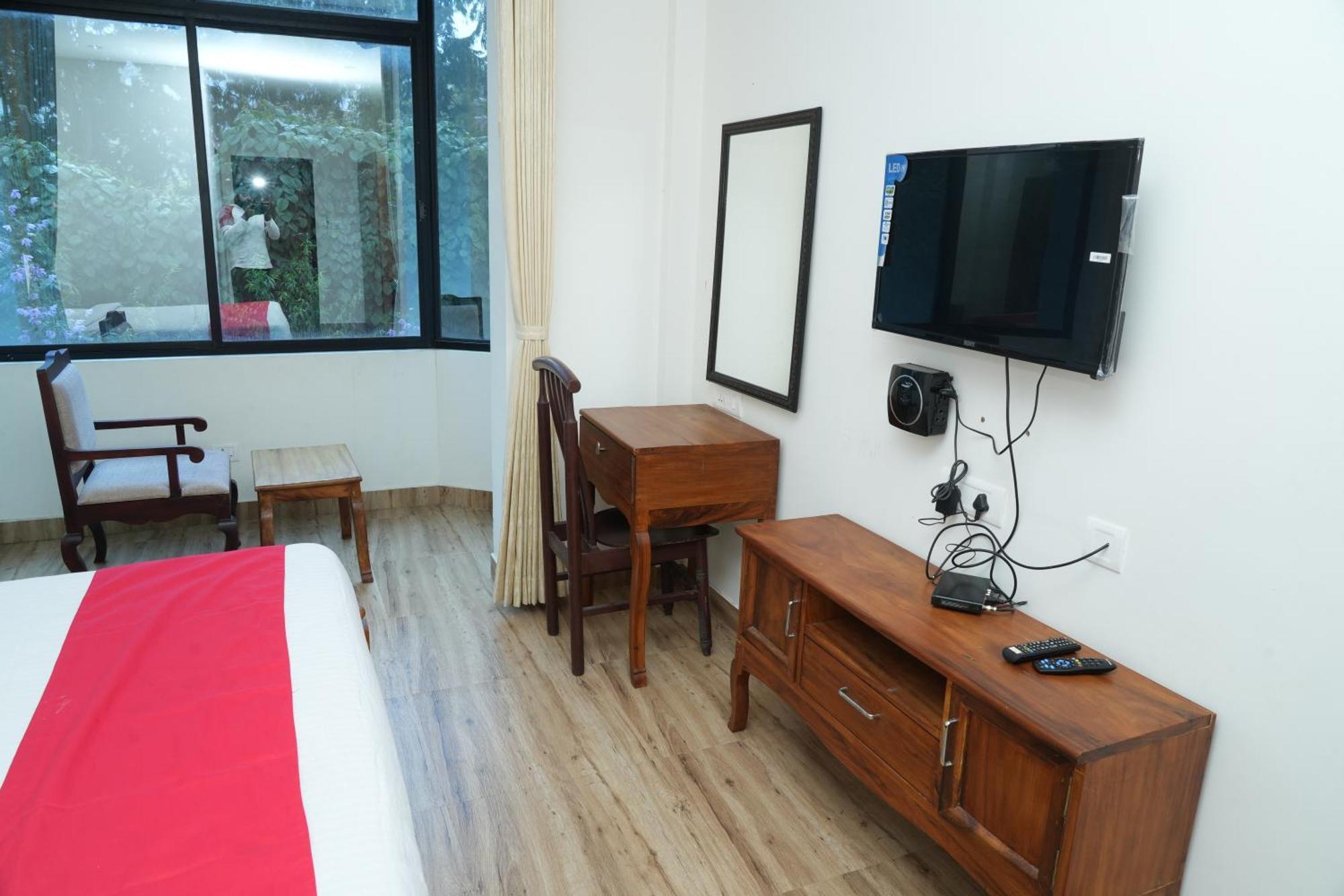 Vetrivel International By Brown Tree Resorts Kodaikanal Exterior foto