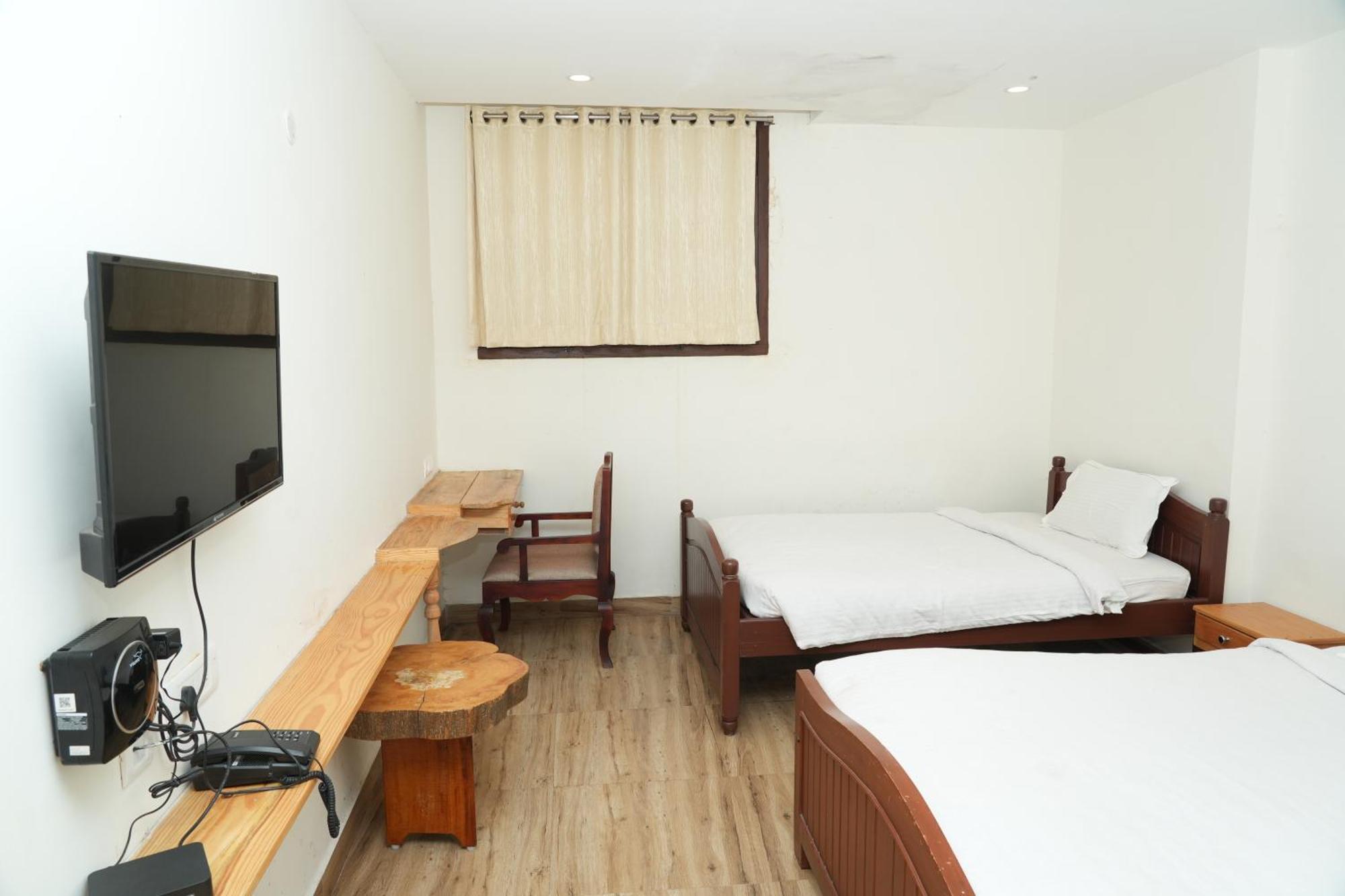 Vetrivel International By Brown Tree Resorts Kodaikanal Exterior foto